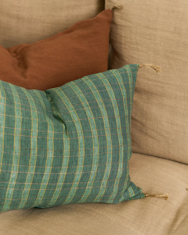 BAJNA CUSHION COVER