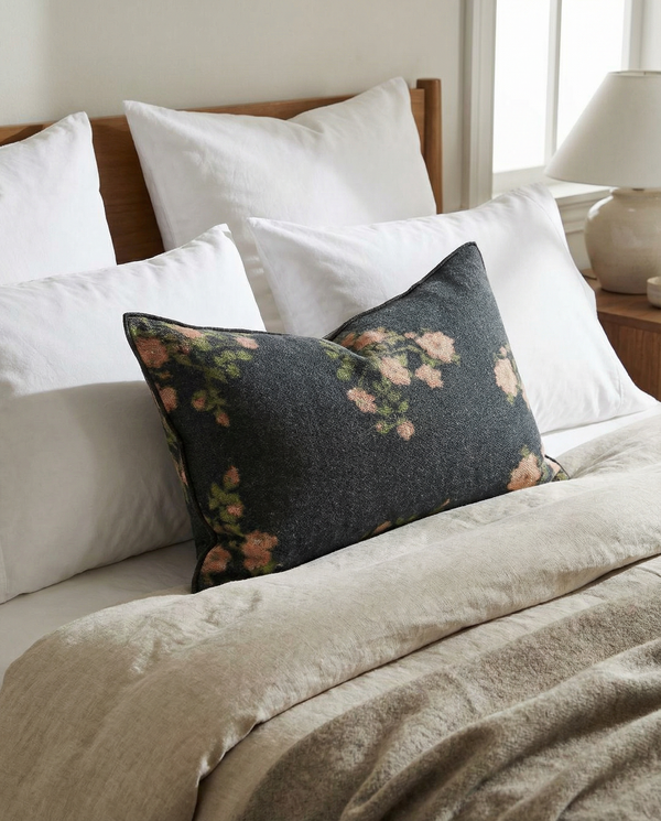 LES ROSES CUSHION COVER