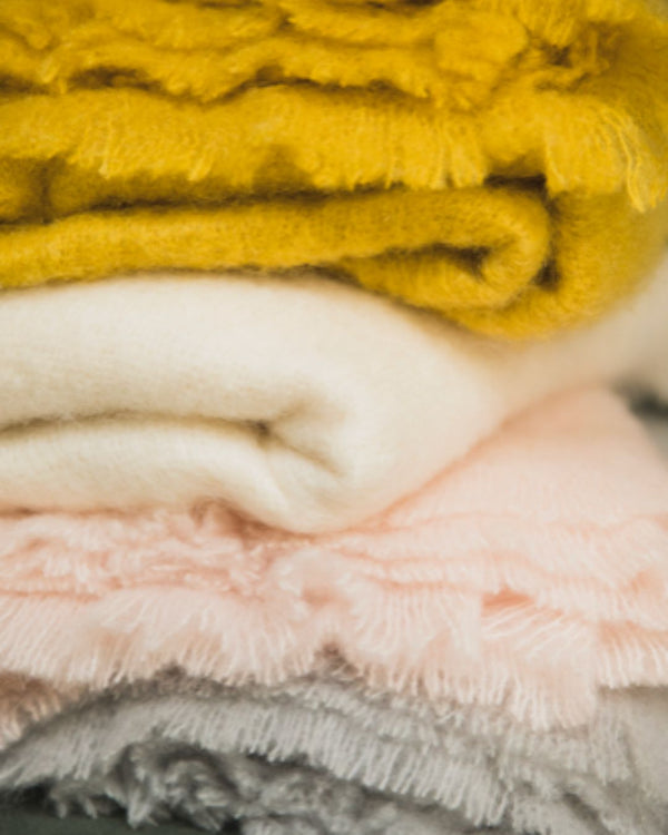 MANTA MOHAIR