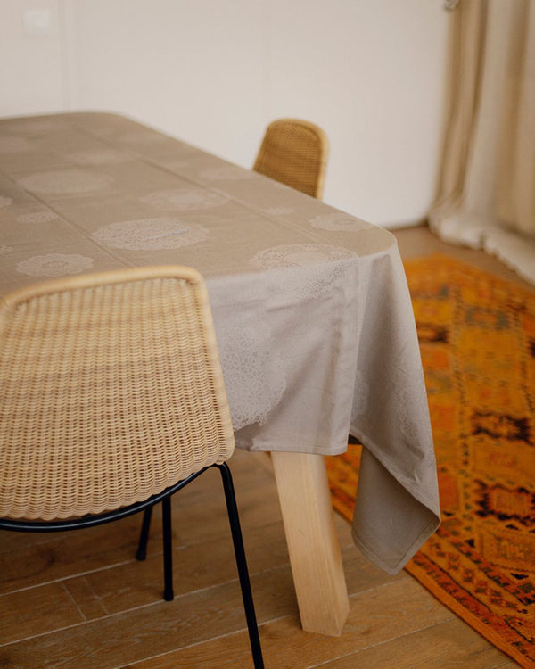 MANTEL JACQUARD
